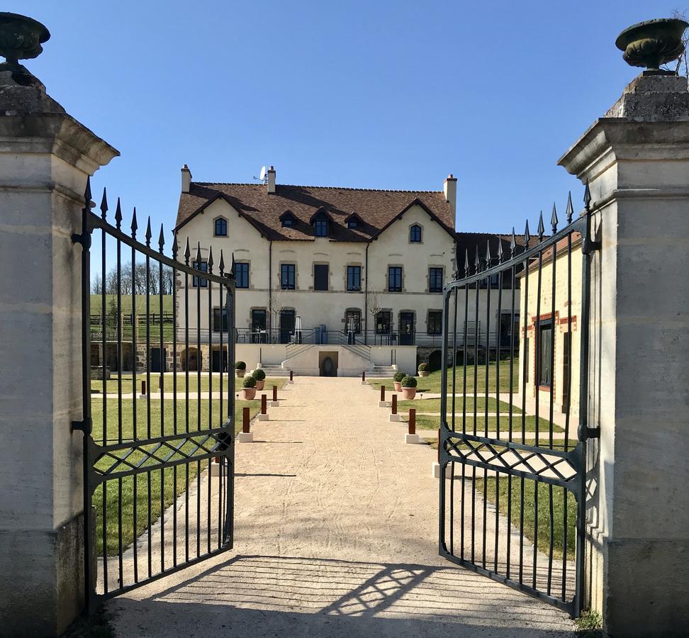Domaine de Rymska - Relais&Châteaux Saint-Jean-de-Trézy Exterior foto
