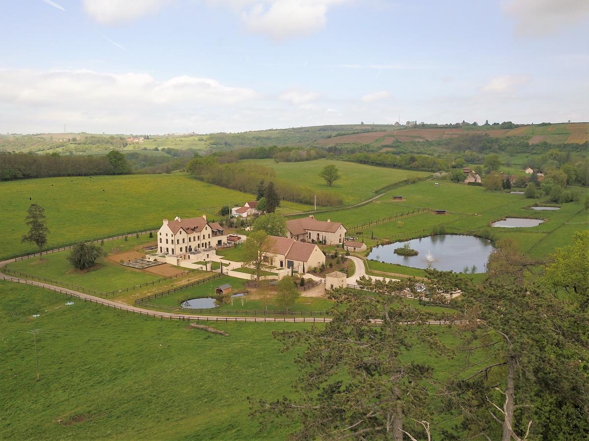 Domaine de Rymska - Relais&Châteaux Saint-Jean-de-Trézy Exterior foto